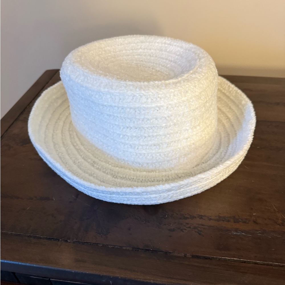 Women’s Packable Hat - Picture 2 of 4